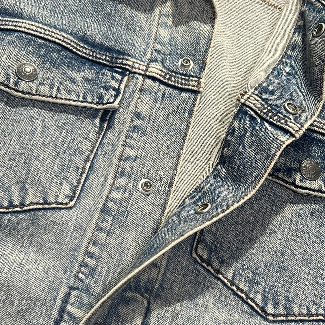 Levis Engineered Denim Trucker 상품이미지3