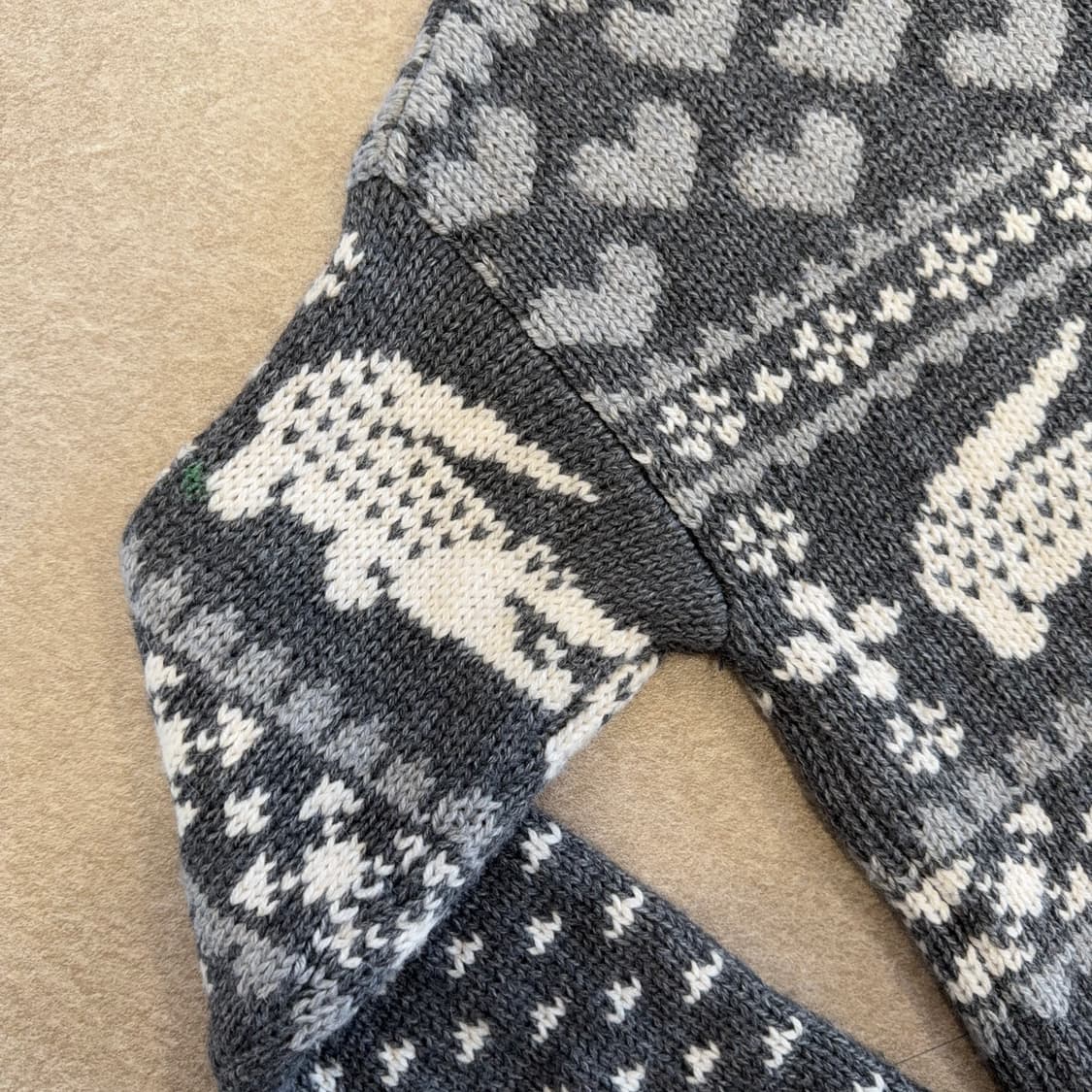 라코스테 하트 패턴 알파카 니트 상품이미지5