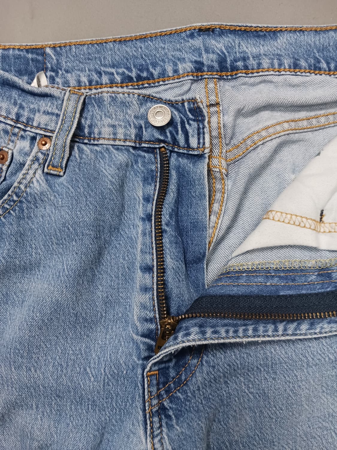 [34] 리바이스 502 연청 레귤러 테이퍼드진 청바지 상품이미지6