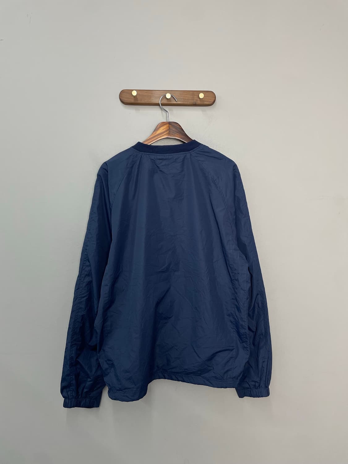 나이키 올드스쿨 브이넥 네이비 웜업 H2311 상품이미지4