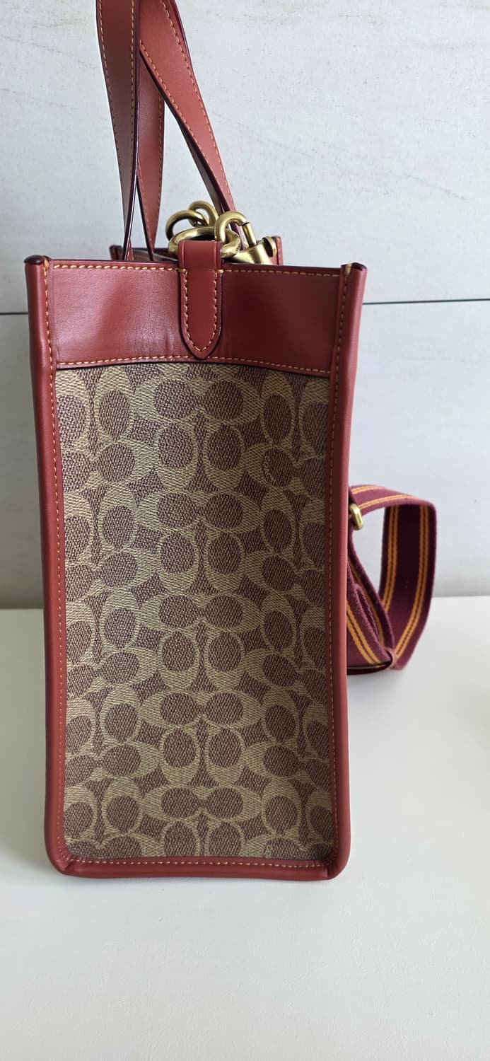 코치 시그니처 패치 토트백 상품이미지5