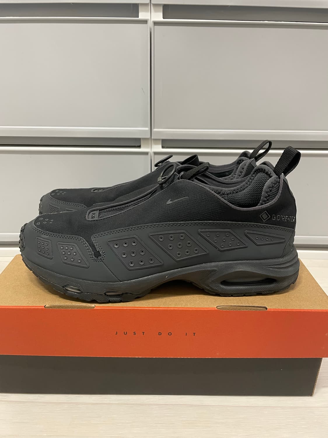 [W290] 나이키 SNDR 고어텍스 스모크 그레이 상품이미지2