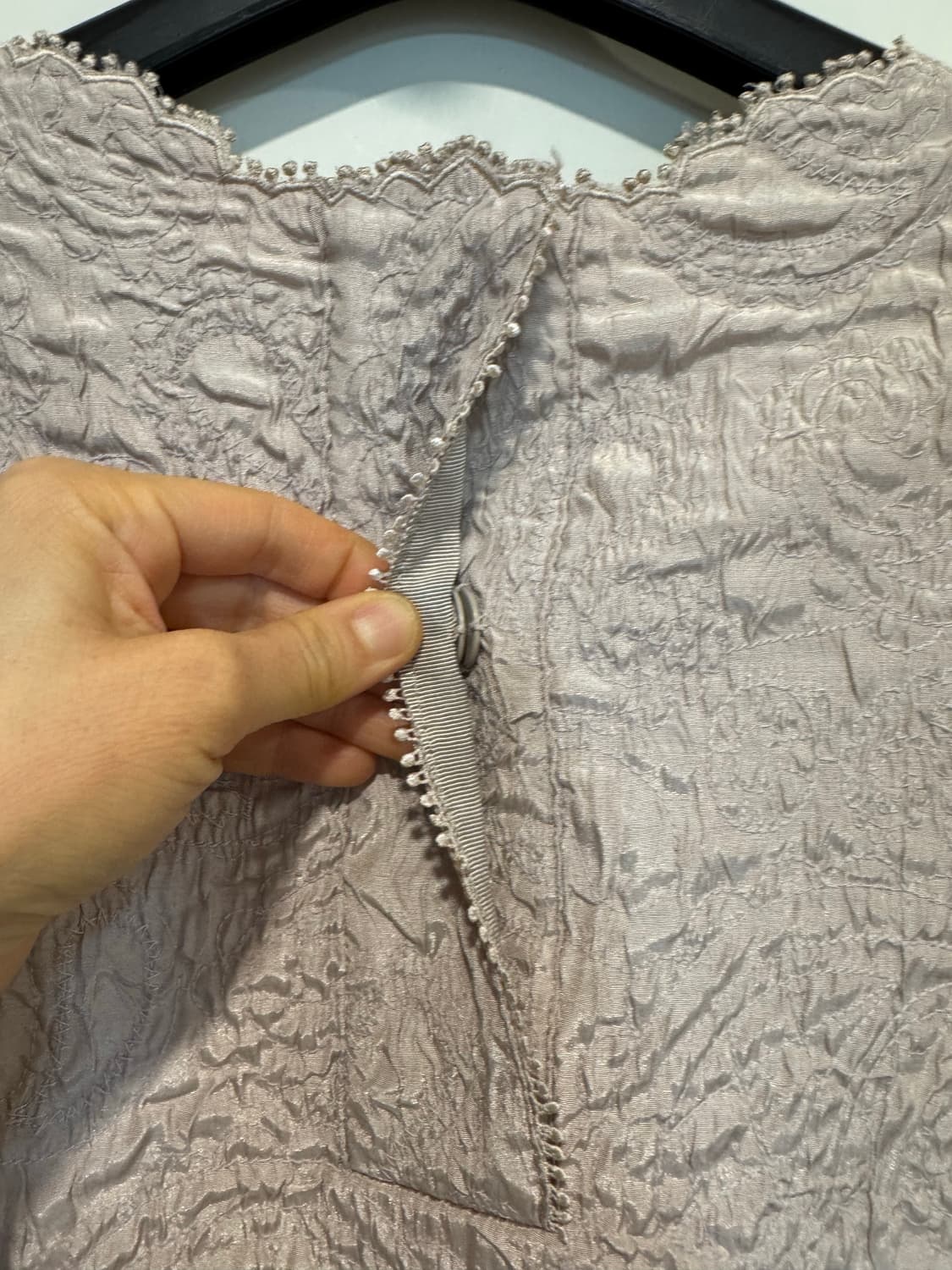 TIME 타임 스캘럽 자수 블라우스 상품이미지10