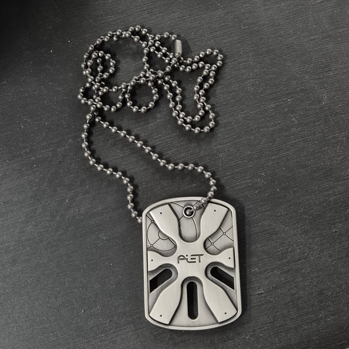 오클리 X 피에트 독태그 목걸이 상품이미지2