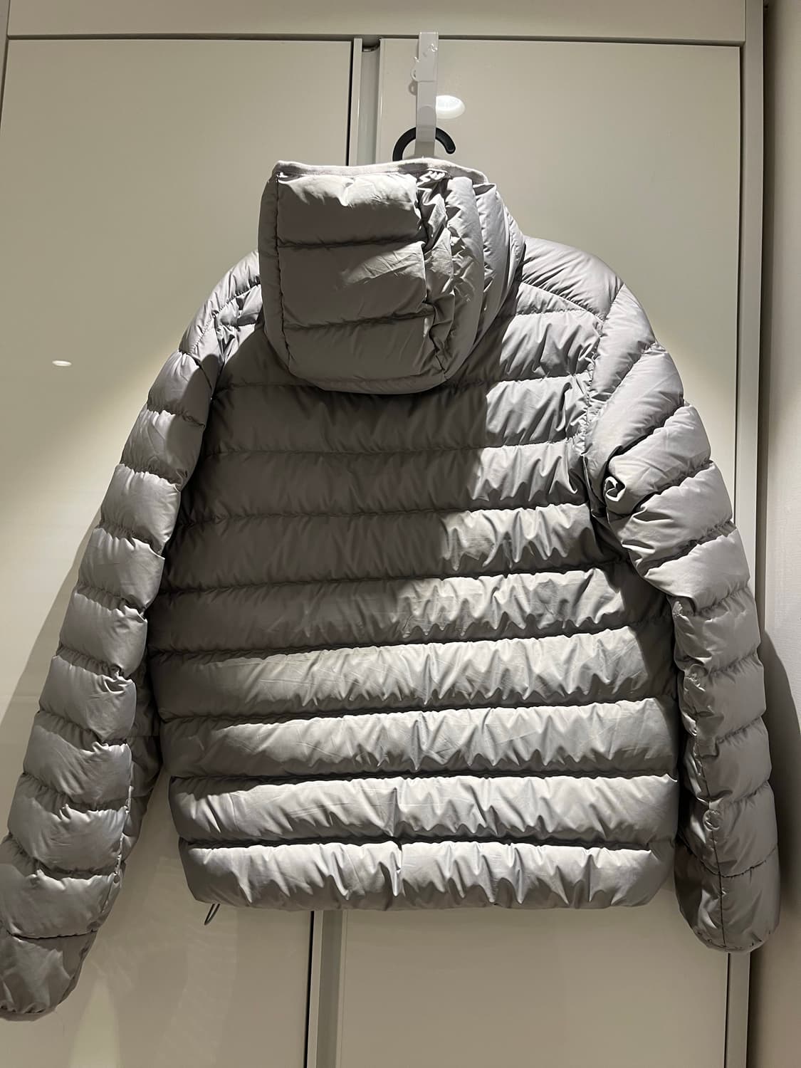 무신사 스탠다드 시티 레저 후디드 라이트 다운 재킷 라이트그레이 M 상품이미지2