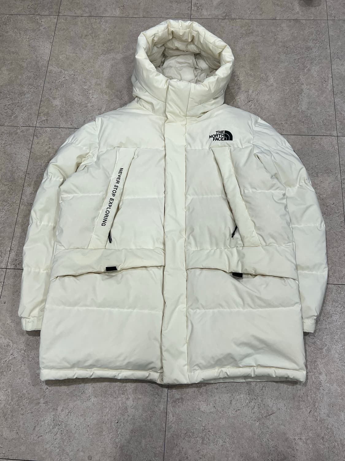 노스페이스 팀코리아 구스다운 패딩 점퍼 크림 상품이미지2
