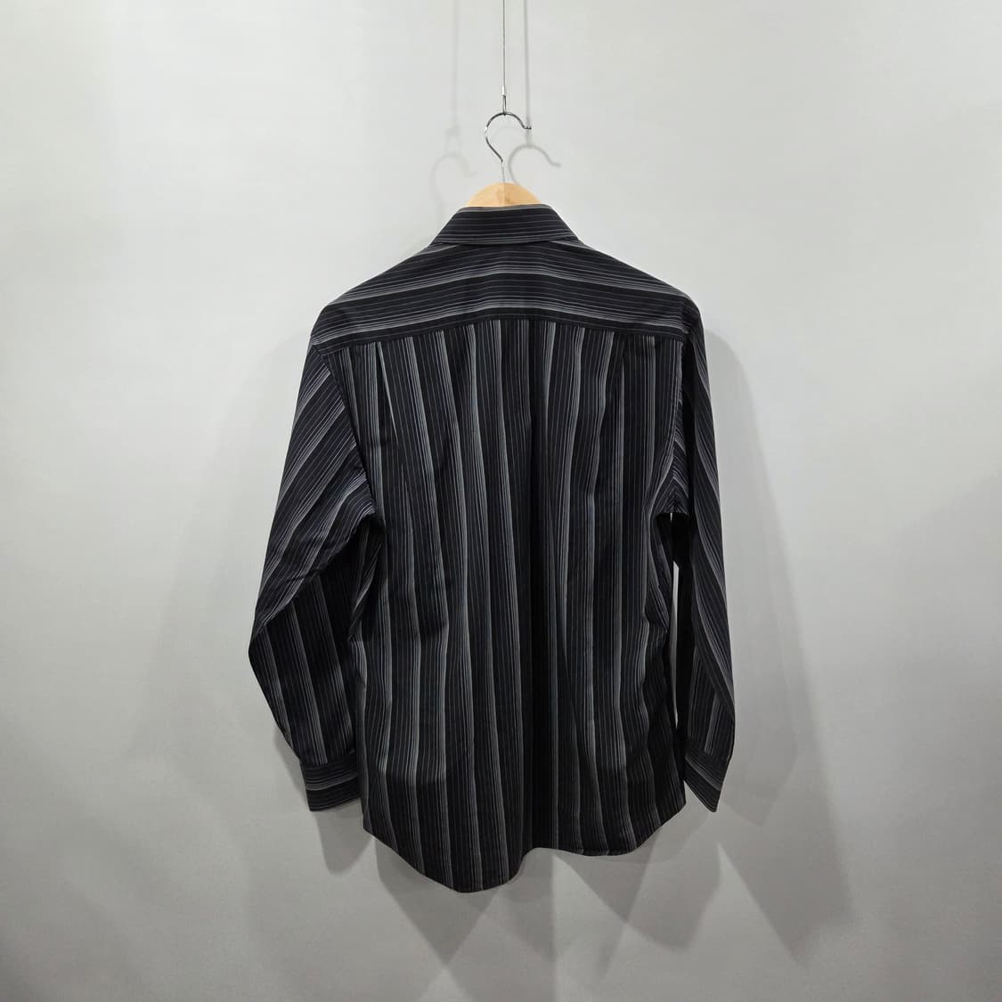 지방시 스트라이프 셔츠 100  상품이미지5