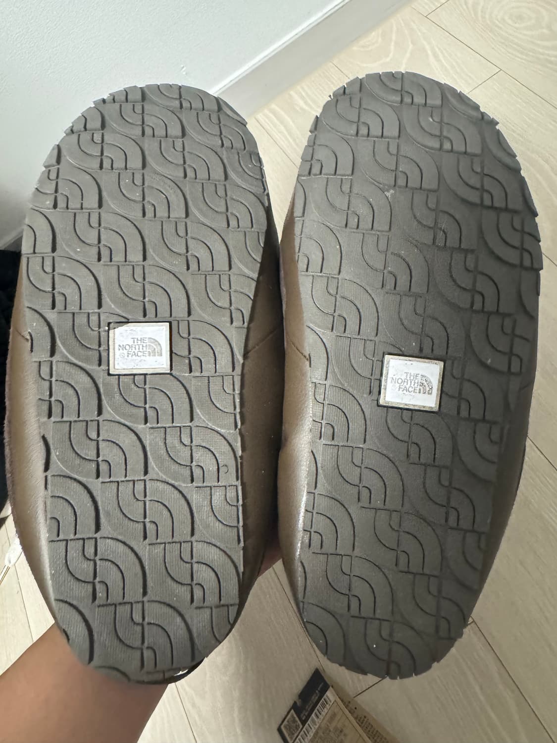 25 fw 노스페이스 브라운 뮬 280 상품이미지3