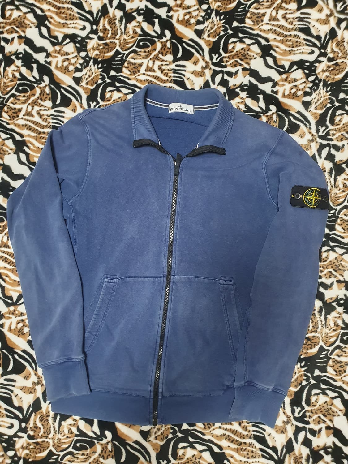 스톤아일랜드 네이비 집업 상품이미지1