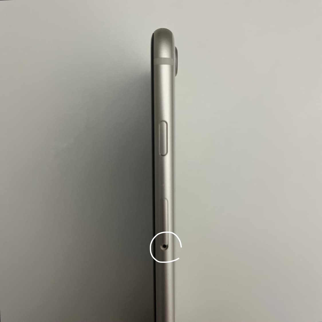 아이폰 SE3 128G 81% 상품이미지2