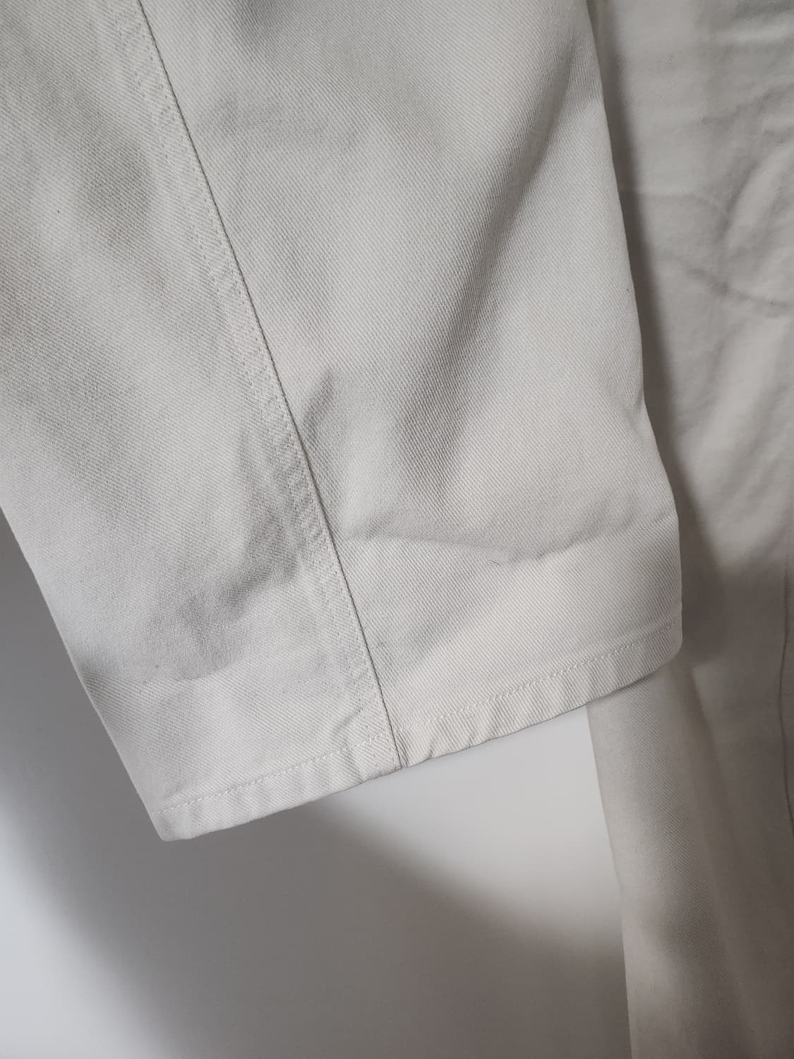 [S] 르메르 23fw 트위스트 벨티드 팬츠 - 화이트 상품이미지5