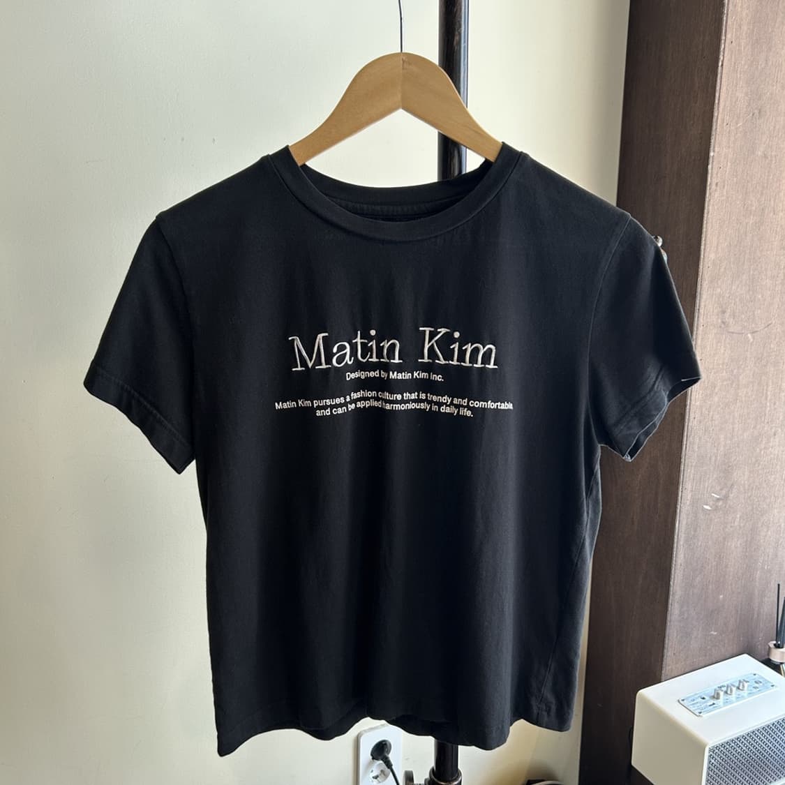 14773 - 마뗑킴 블랙 반팔 티셔츠 상품이미지2