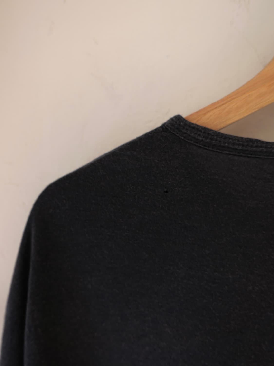 드리스 반 노튼 브이넥 롱슬리브 상품이미지7