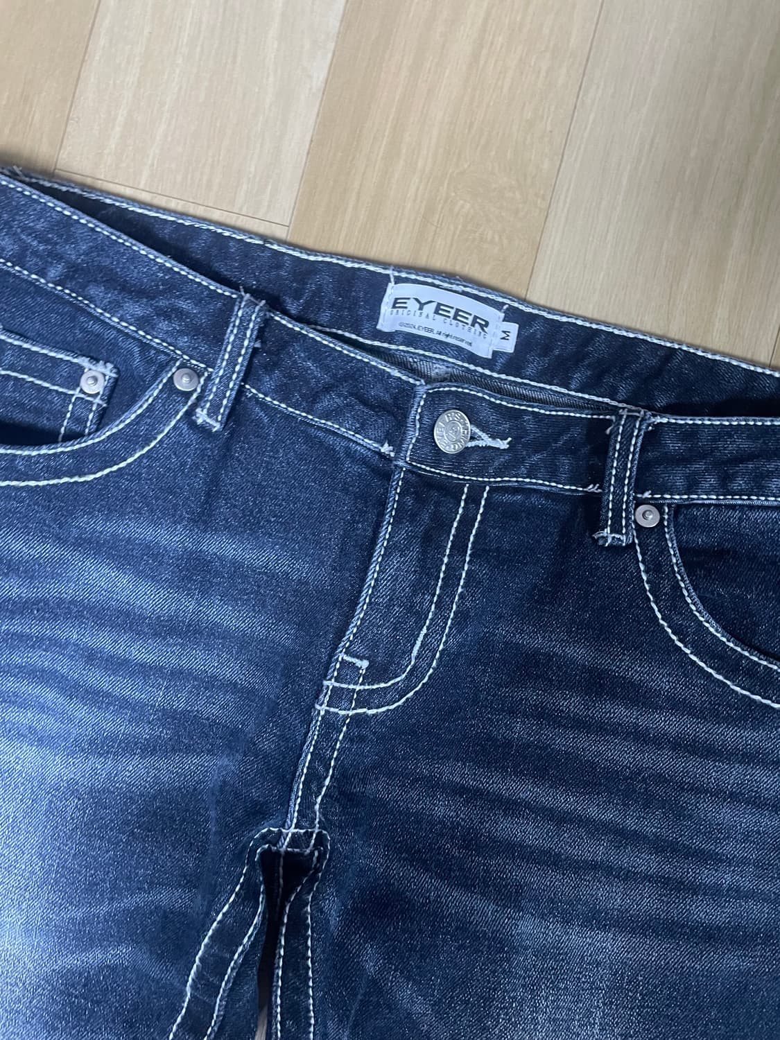 Classic Low Rise Boots-Cut Denim Pants 상품이미지7