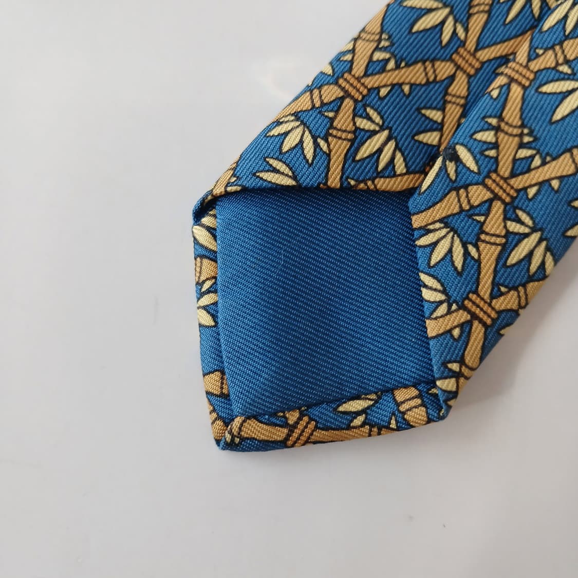 에르메스 실크 블루 기하 패턴 넥타이 8.6cm A+~A등급 A19489 상품이미지8