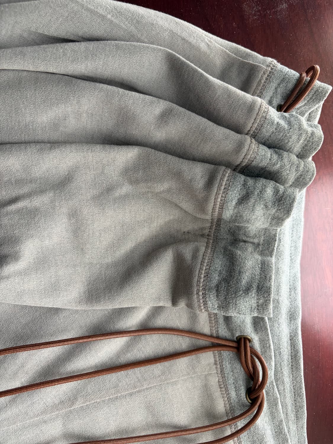 울리카 상투스   CURTAIN HALF PANTS (BEIGE) 상품이미지4