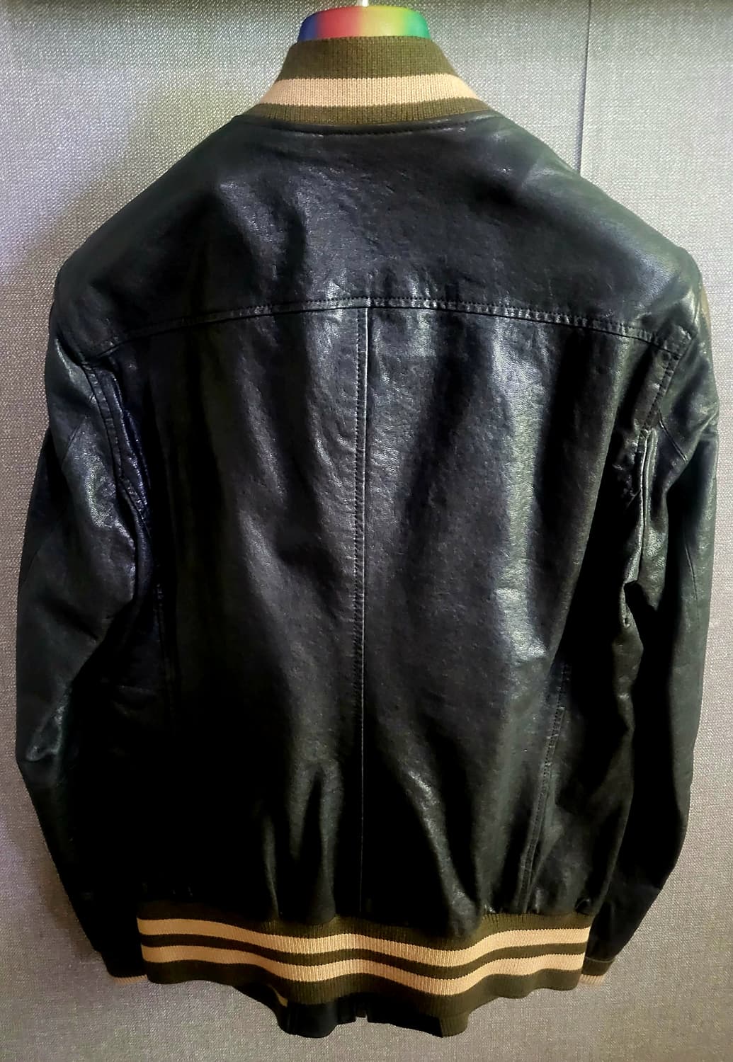 [미착용  새상품] 옴부르노  양가죽 항공 봄버 레더자켓 상품이미지2