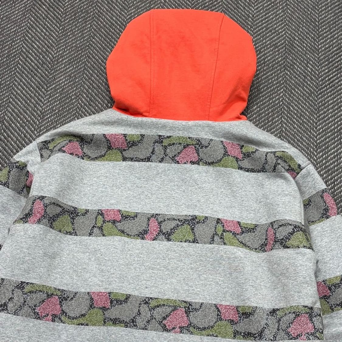 뉴발란스 후드 패디드 아노락 v2818 상품이미지4