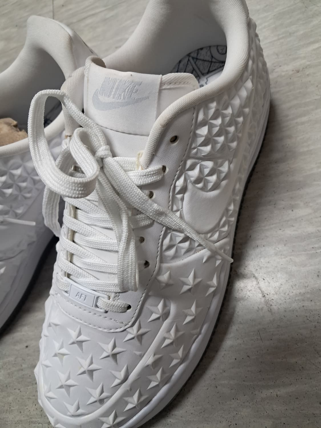 나이키 에어포스1 올백 별 패턴 스니커즈 상품이미지4