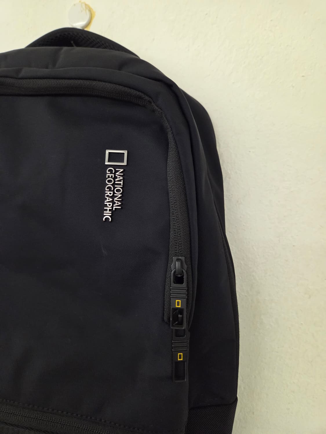 내셔널지오그래픽 백팩 블랙 상품이미지2