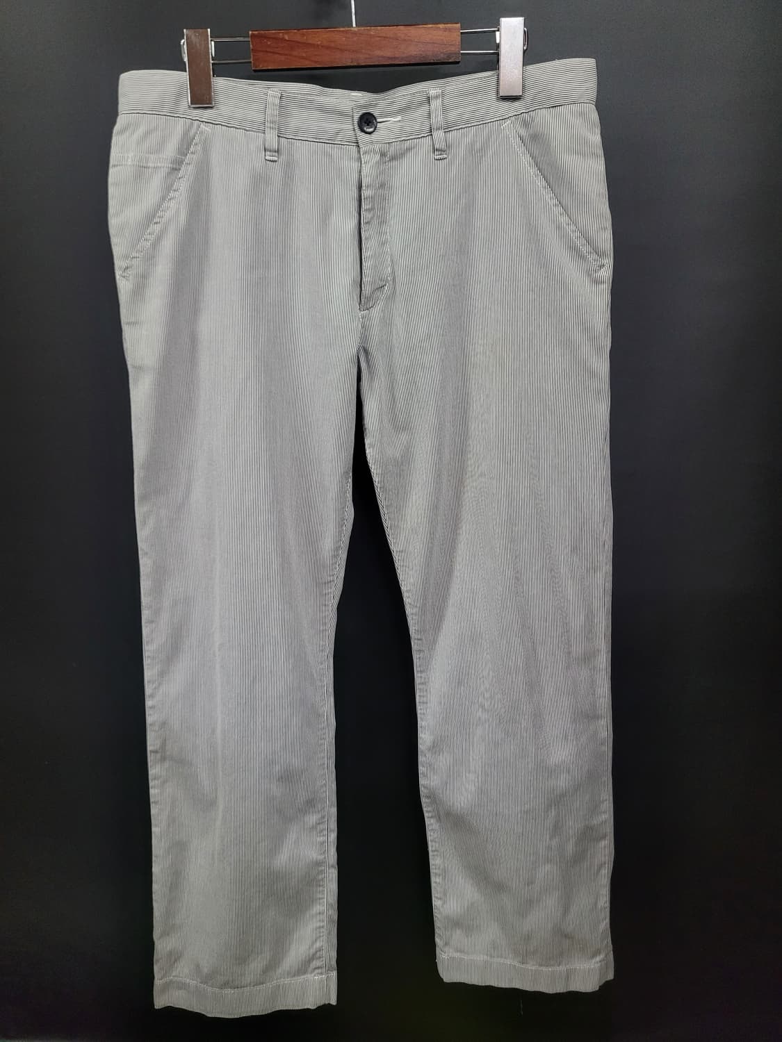 Burberry 버버리 스트라이프 자수로고 팬츠 상품이미지9