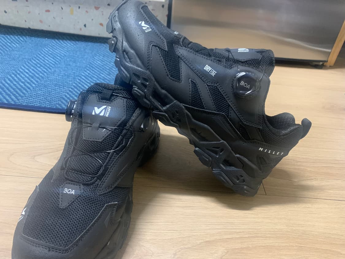 밀레 다이노T 사이즈 270 판매 합니다 상품이미지3