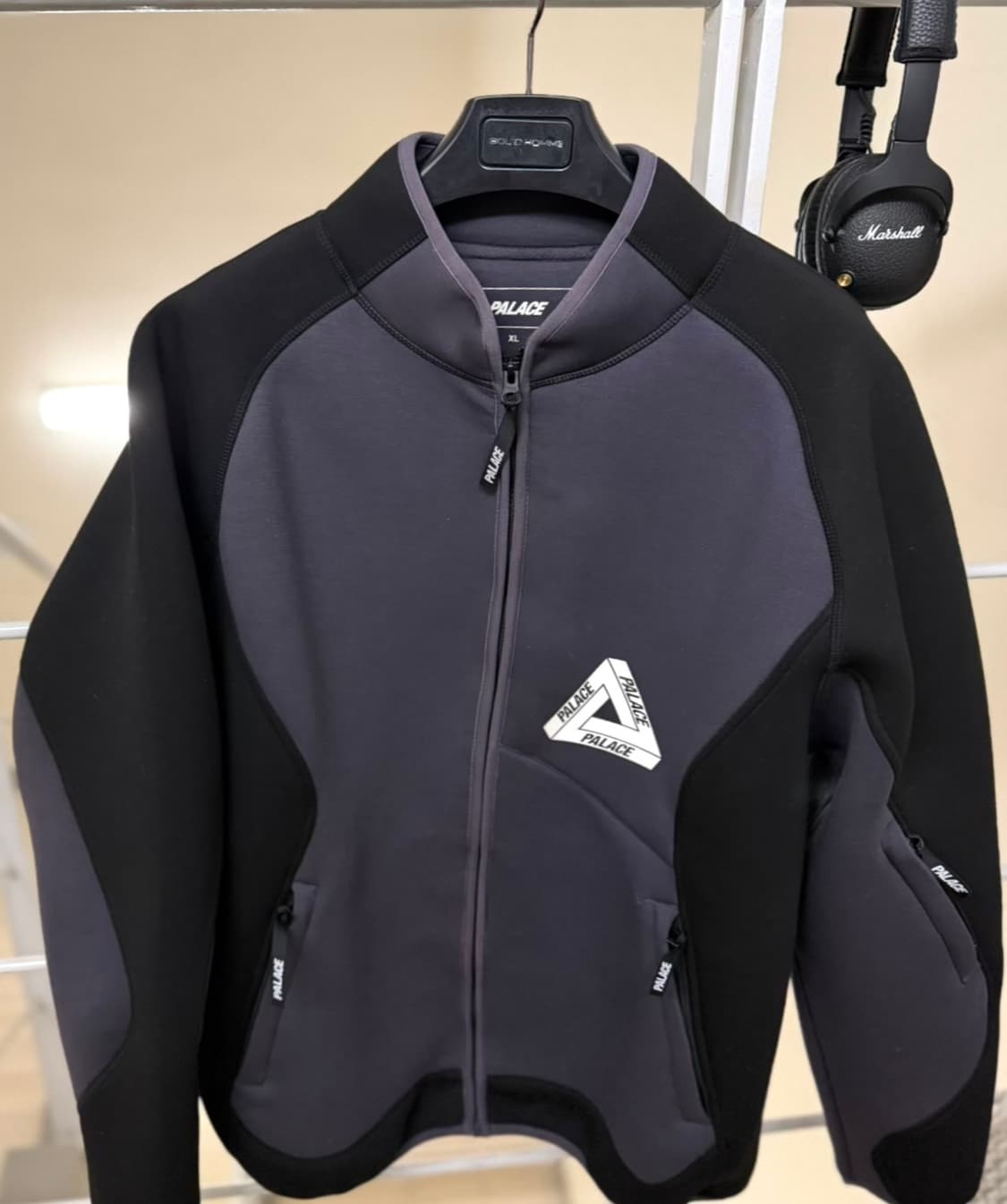 팔라스 [민트급.정품] 트렉 자켓 (시세 50만) XL(105이상) 상품이미지1