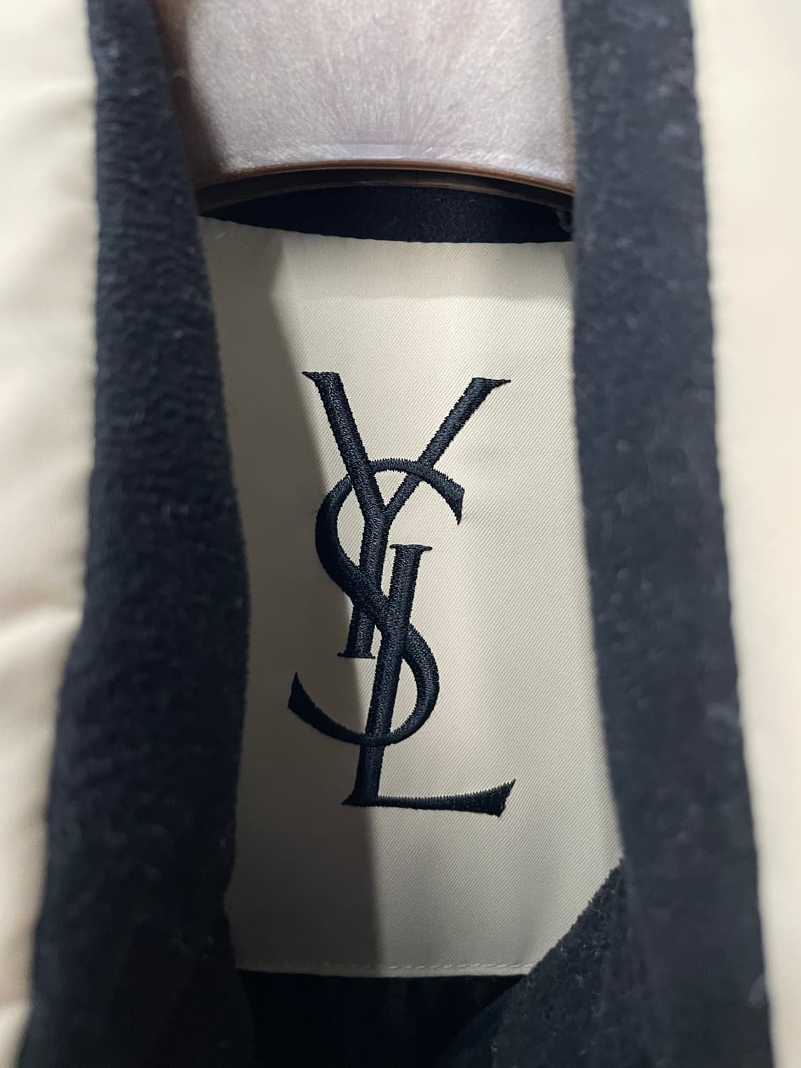 입생로랑 베이지 푸퍼 패딩 H1265 상품이미지5