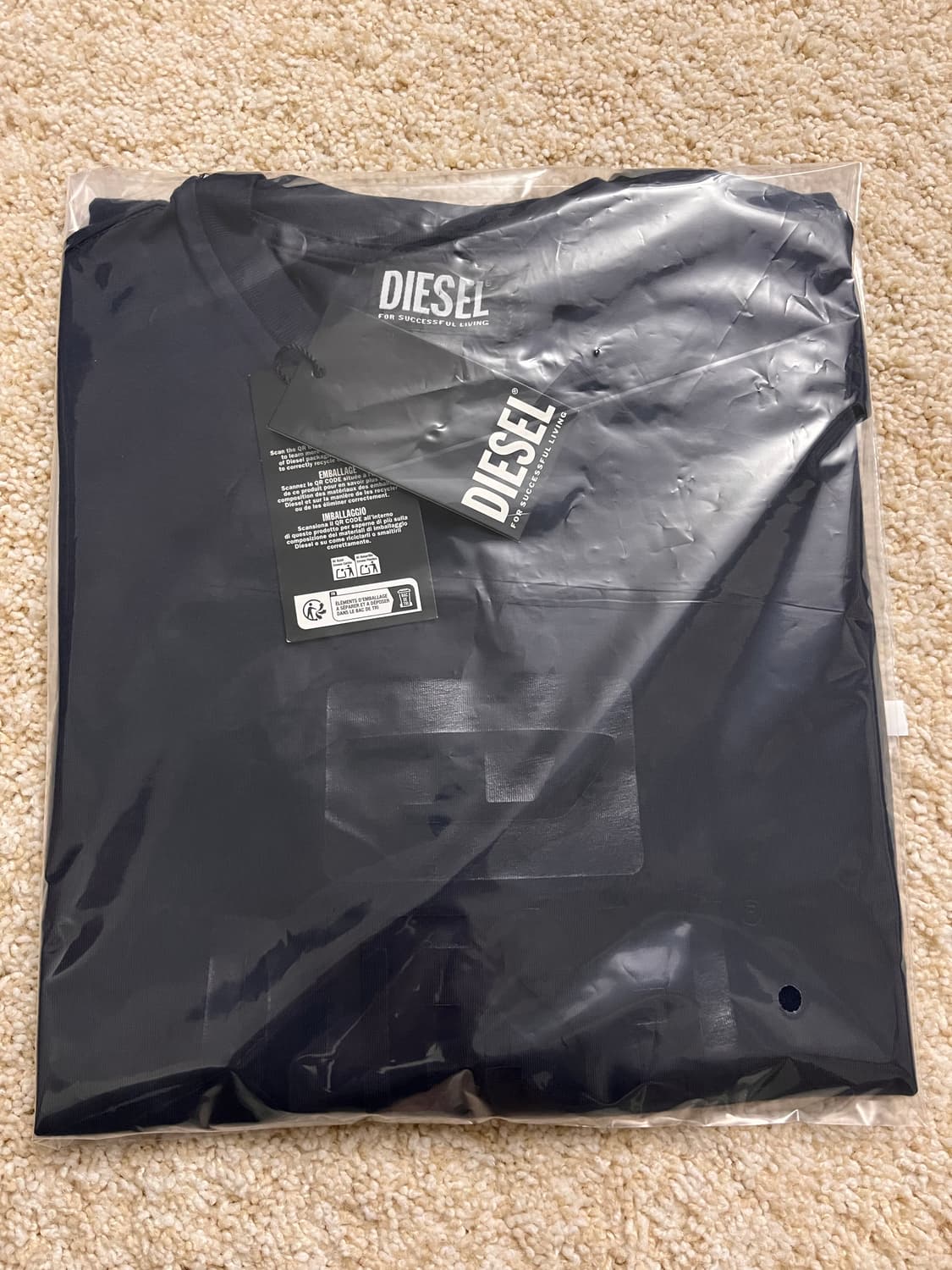 [새상품] 디젤 T-저스트 톤온톤 반팔 티셔츠 미드나잇 블루 M (정품) 상품이미지4