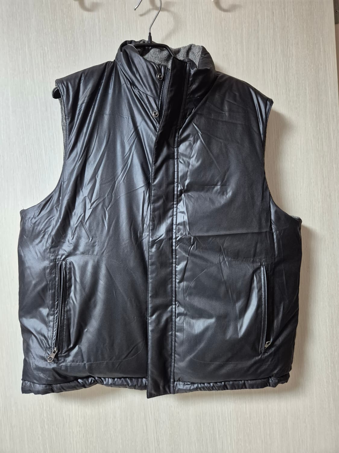 지방시 헤링본 리버시블 남성 구스다운 패딩 조끼 베스트 100 상품이미지4