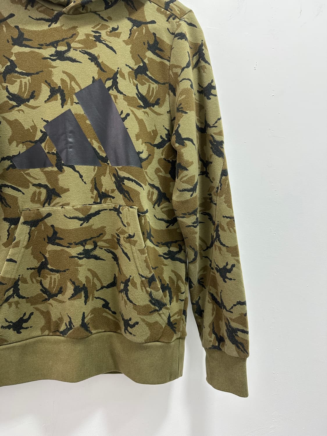 Adidas camo logo printing hoodie 상품이미지5