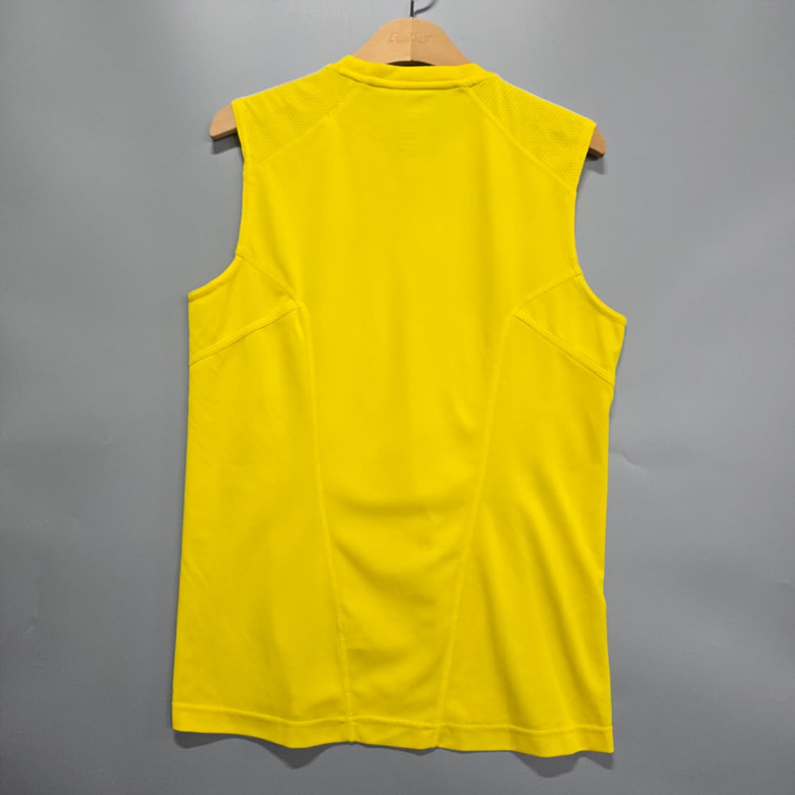 아디다스(ADIDAS) 옐로우 로고 나시 티셔츠 100 상품이미지5