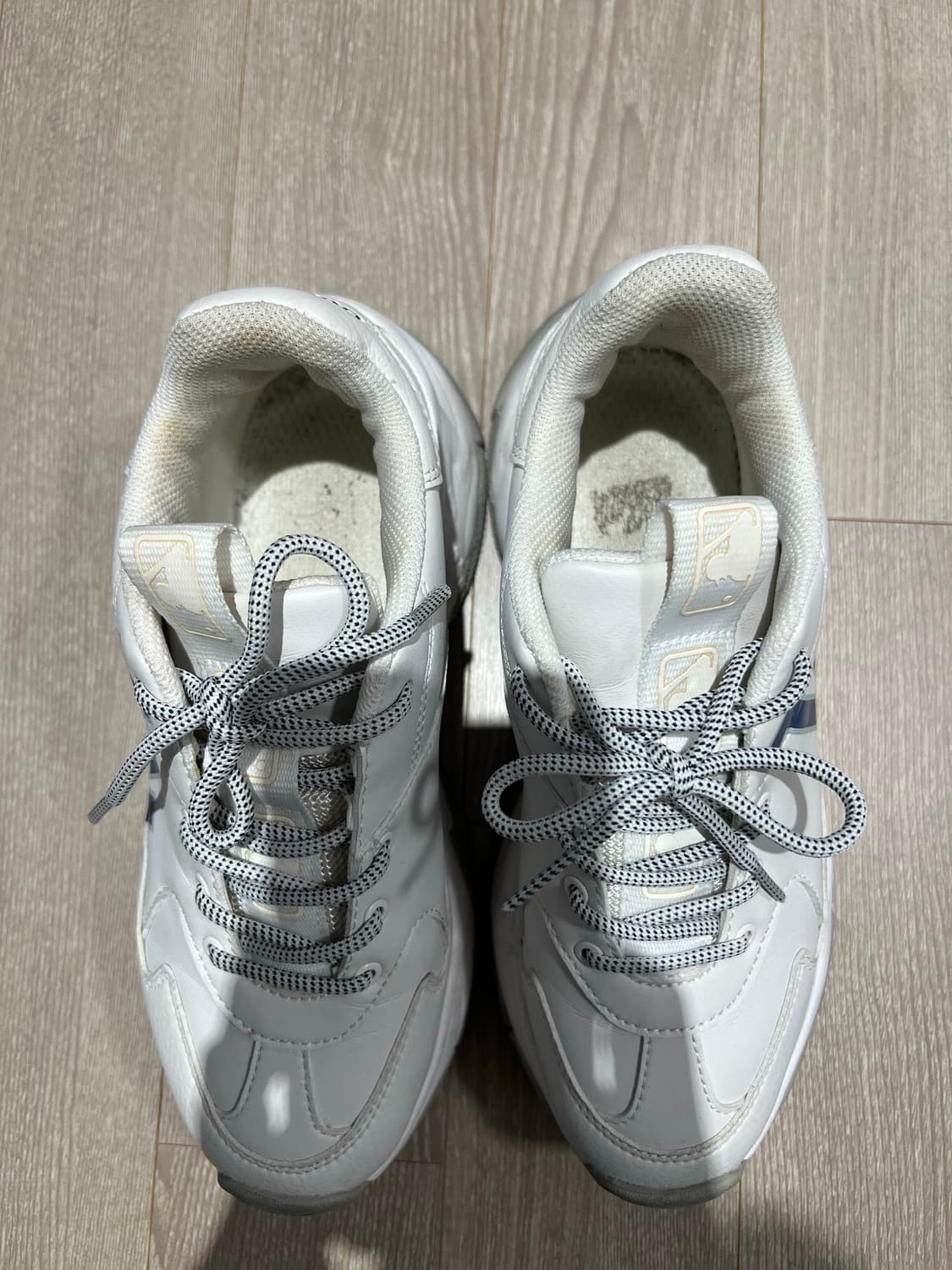 240) MLB 여성 운동화 상품이미지2