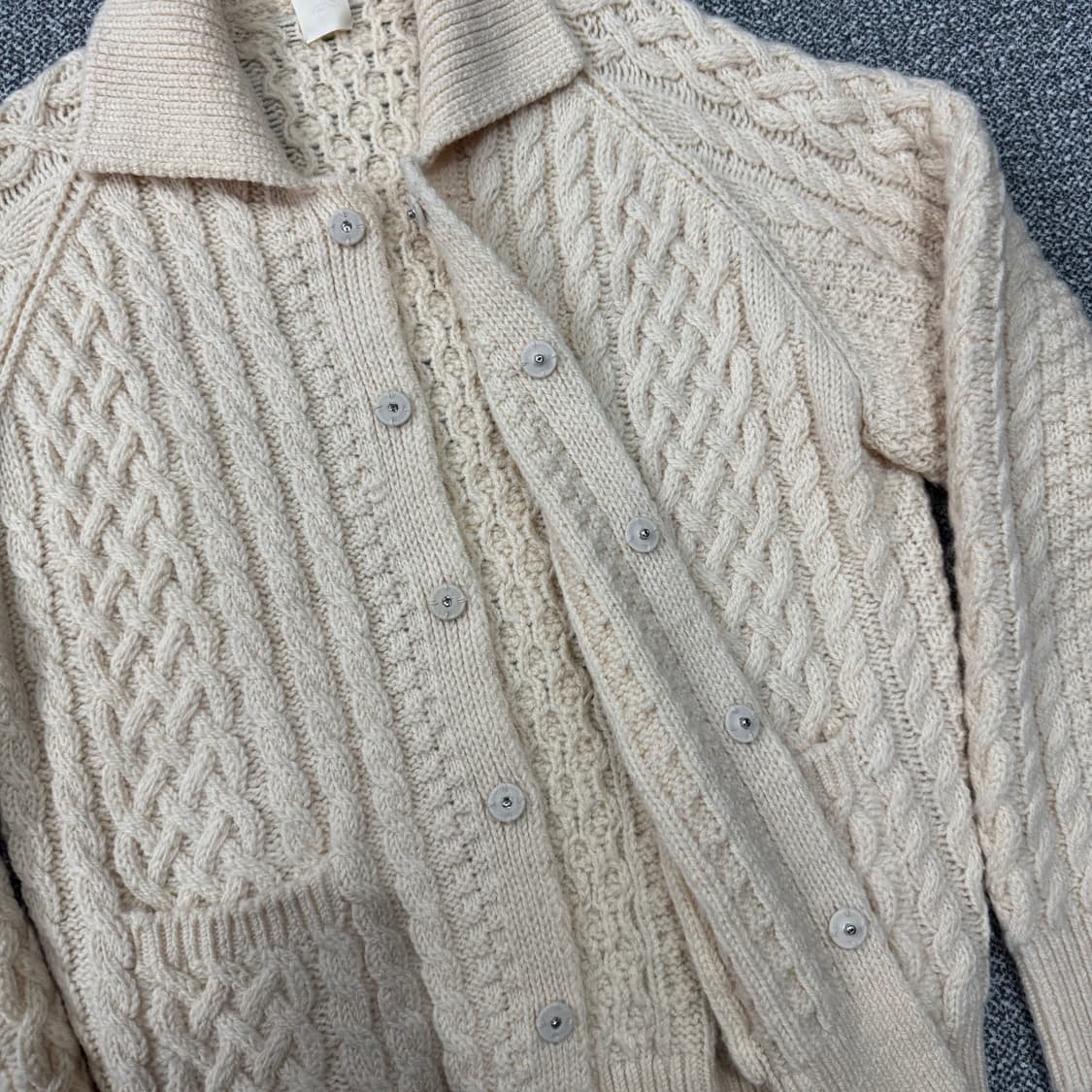 MONE 케이블 니트 가디건 상품이미지4