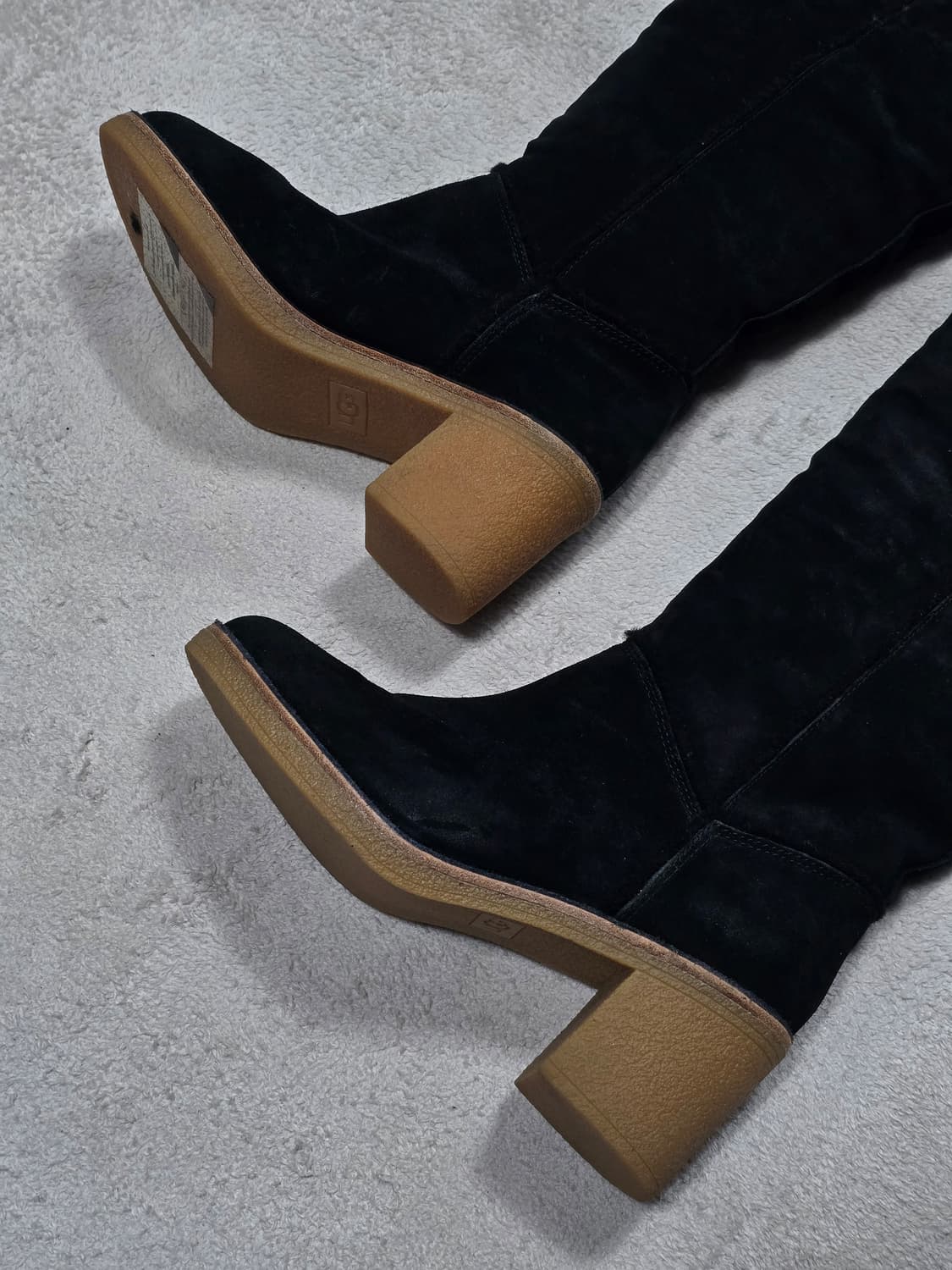 UGG 어그 카센톨 스웨이드 롱 부츠 블랙 새제품 상품이미지3