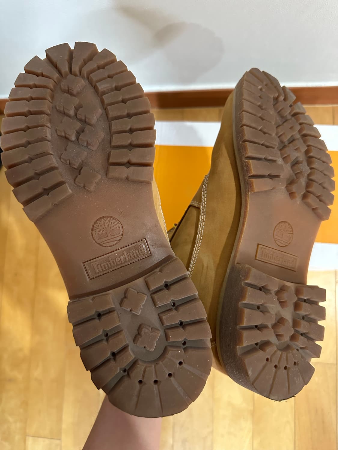 팀버랜드 프리미엄 워터프루프 추카 워커부츠 상품이미지6