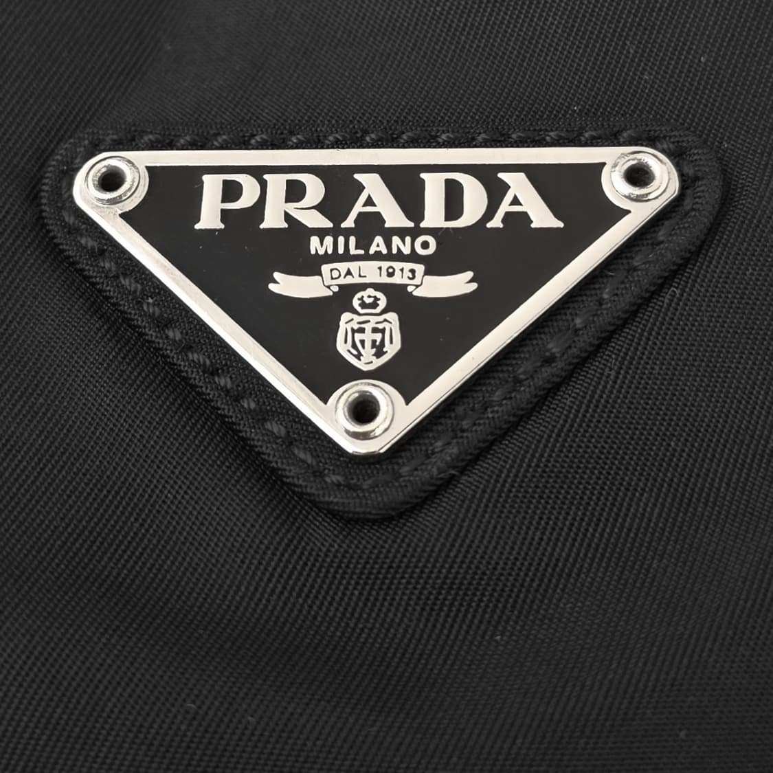 [정품 PRADA] 프라다 직사각 나일론 숄더백 쇼퍼백 상품이미지2