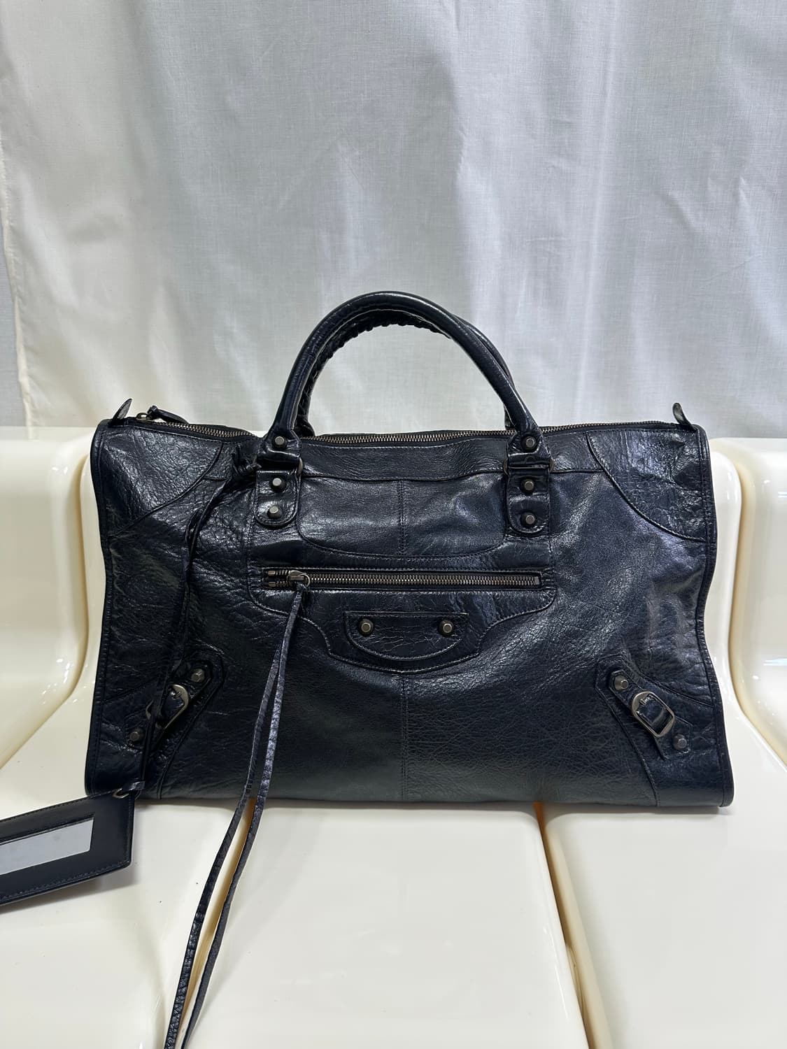 [A 정품] 발렌시아가 시티 모터백 라지 블랙 상품이미지1