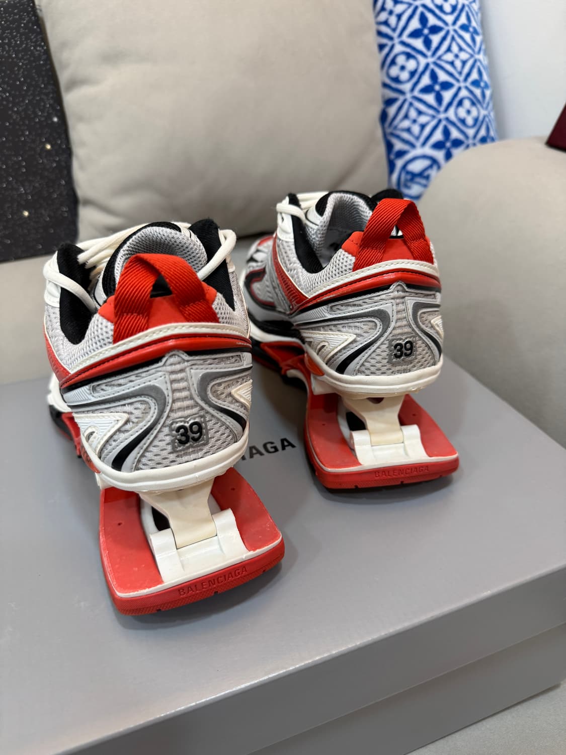 발렌시아가 엑스팬더 스니커즈 39사이즈 상품이미지2