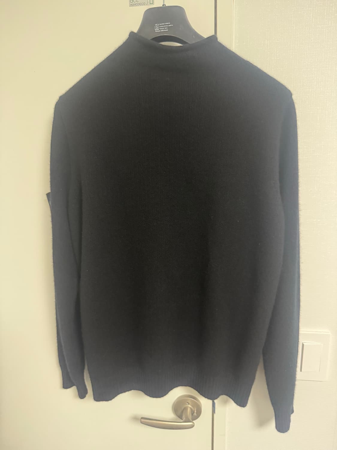 스톤아일랜드 고스트피스 니트집업 판매 상품이미지2