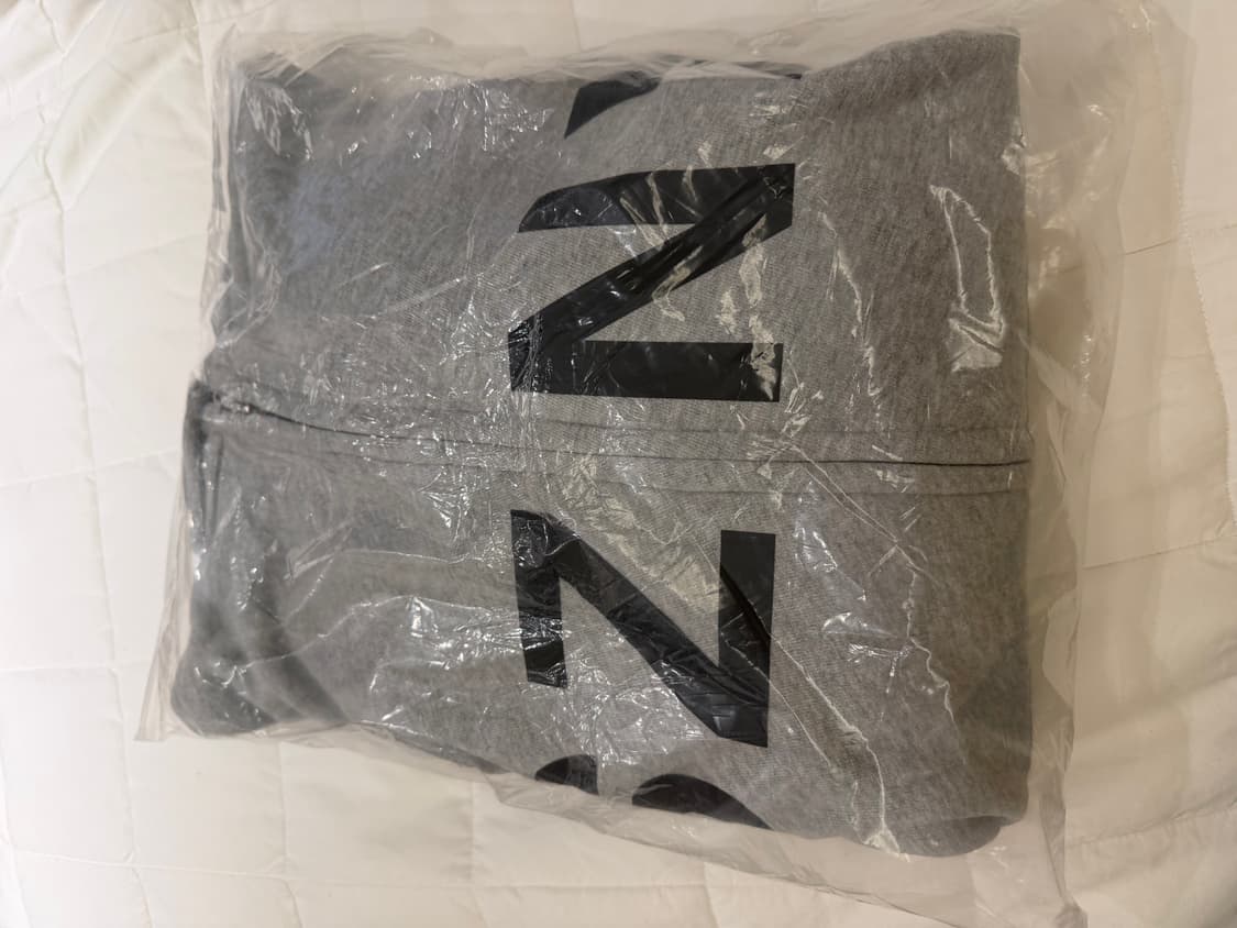 [3] 이지 시즌 10 후드 집업 상품이미지2