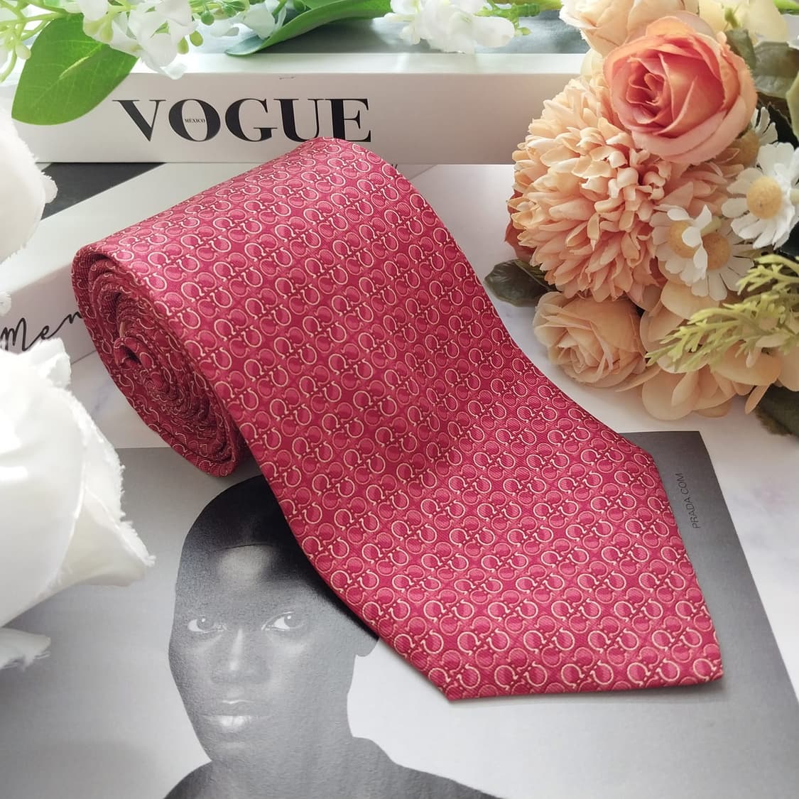 살바토레 페라가모 실크 간치니 패턴 넥타이 8.8cm A+등급 K2148 상품이미지2