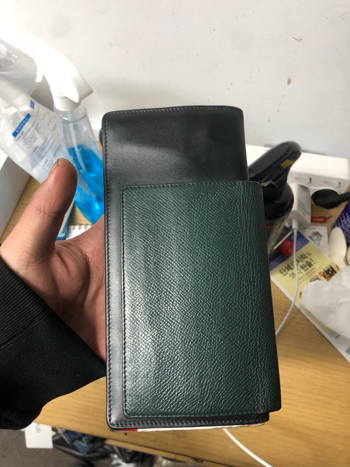 발렌시아가 패스포트 장지갑 상품이미지3