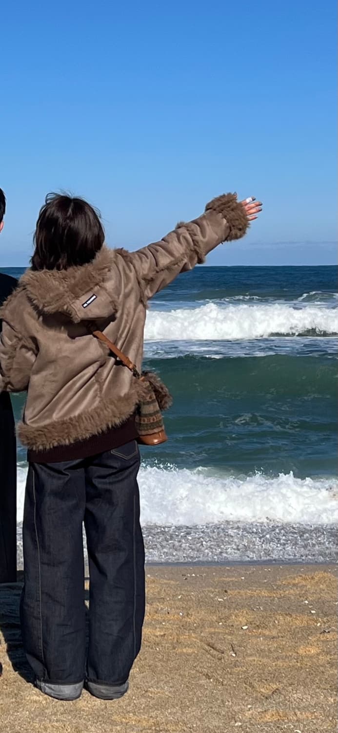 어글리쉐도우 리버시블 무스탕 자켓 상품이미지9