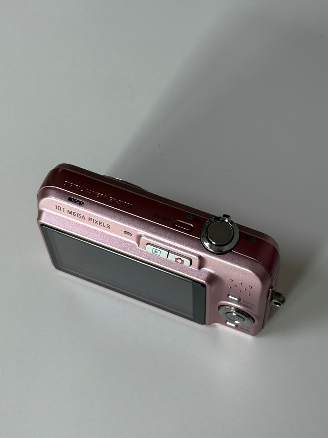 카시오 엑슬림 EX-Z1050 (르세라핌 홍은채 디카) 상품이미지3