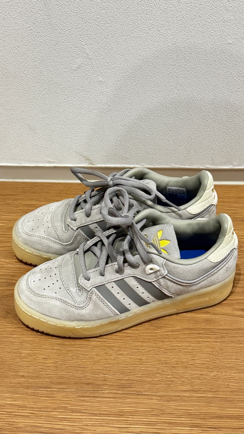 아디다스 포럼 로우 회색 스웨이드 230 상품이미지2