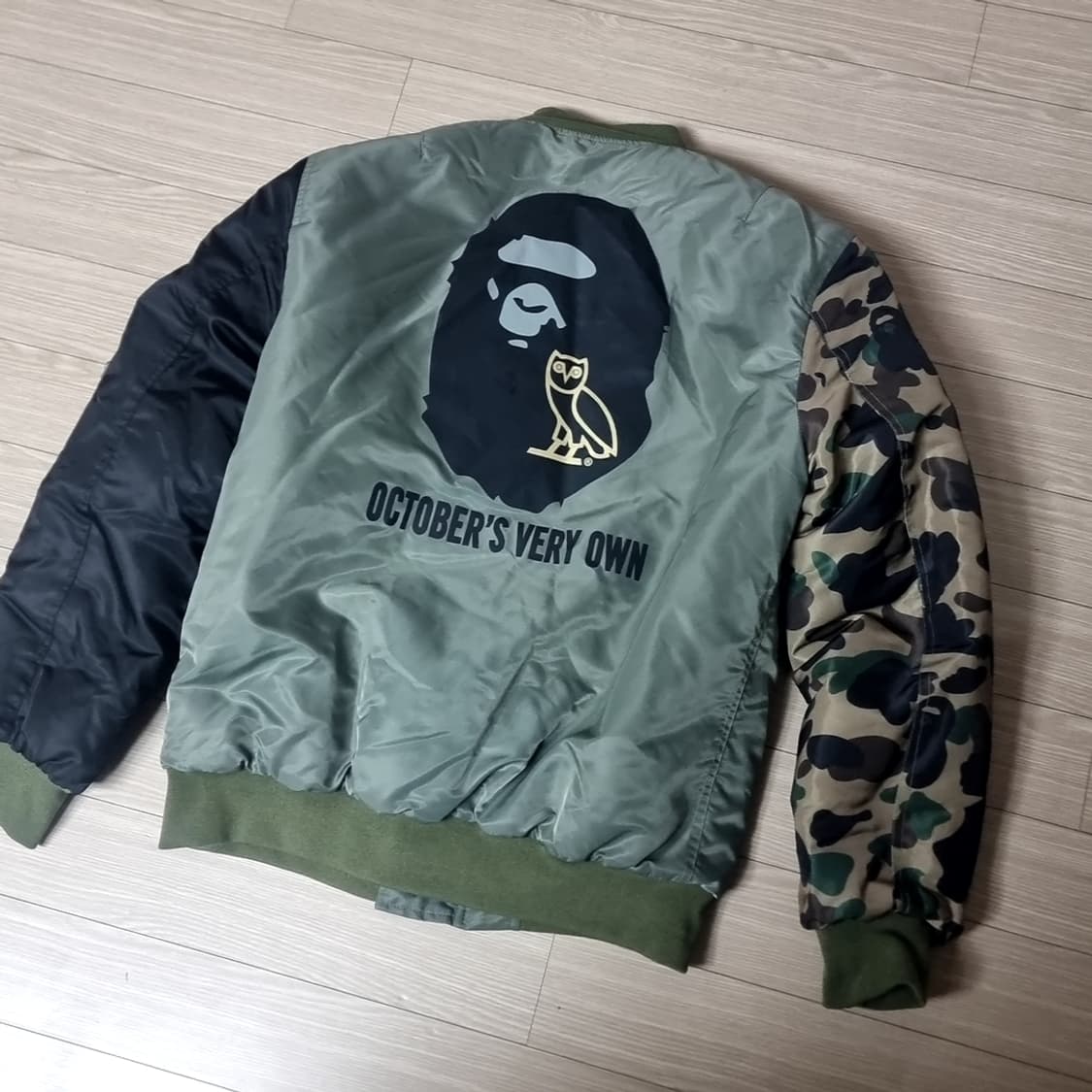 베이프 x OVO 콜라보 봄버 자켓 카키 ma-1 (100) 상품이미지9