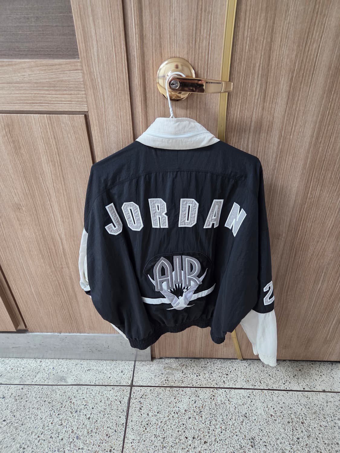 나이키 조던 바람막이 100 상품이미지2