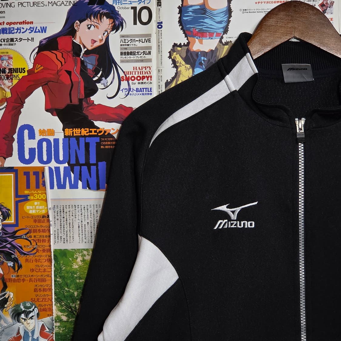 JPN 미즈노 블랙 앤 화이트 레터링 트랙 집업 . 상품이미지3