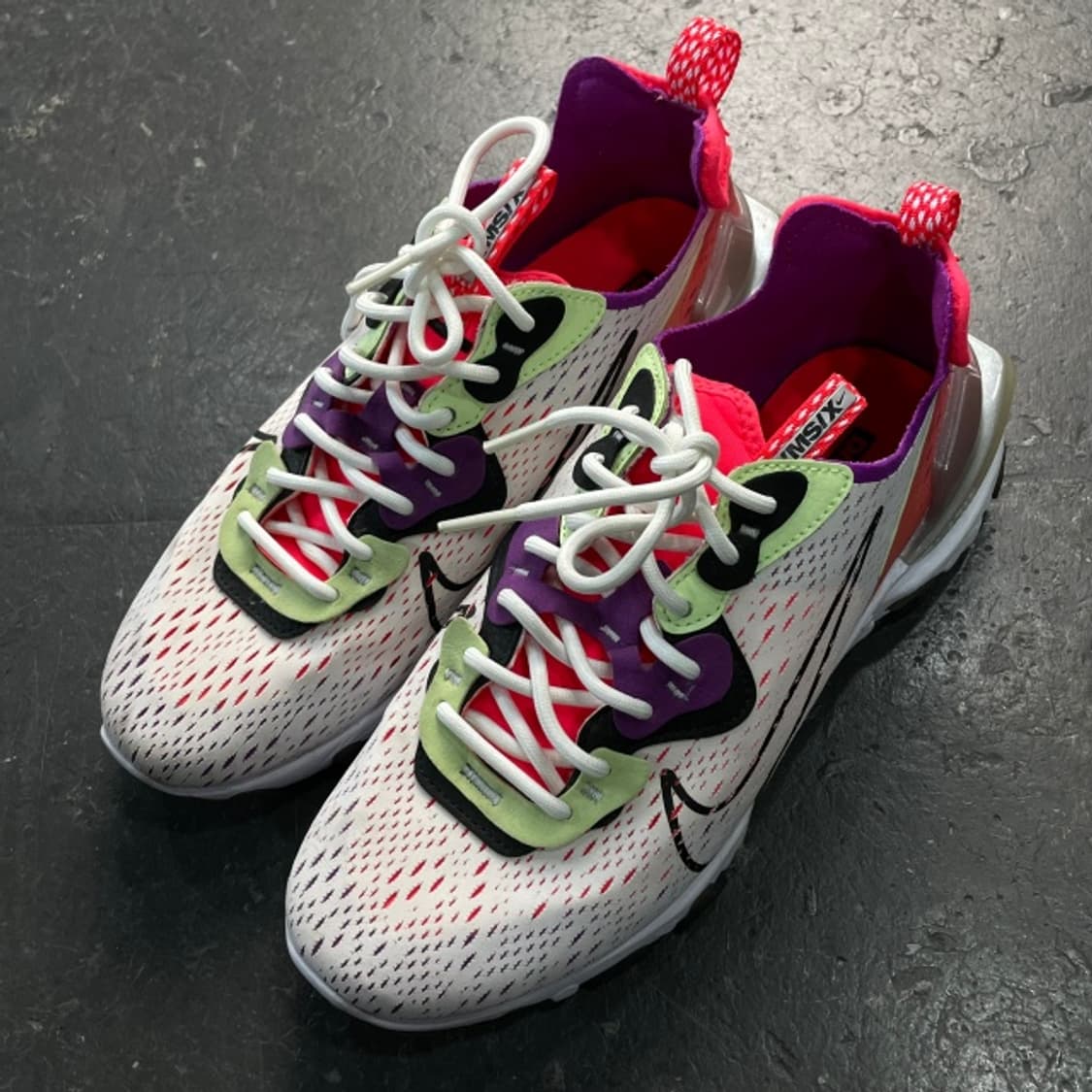 255 나이키 리액트 비전  상품이미지3